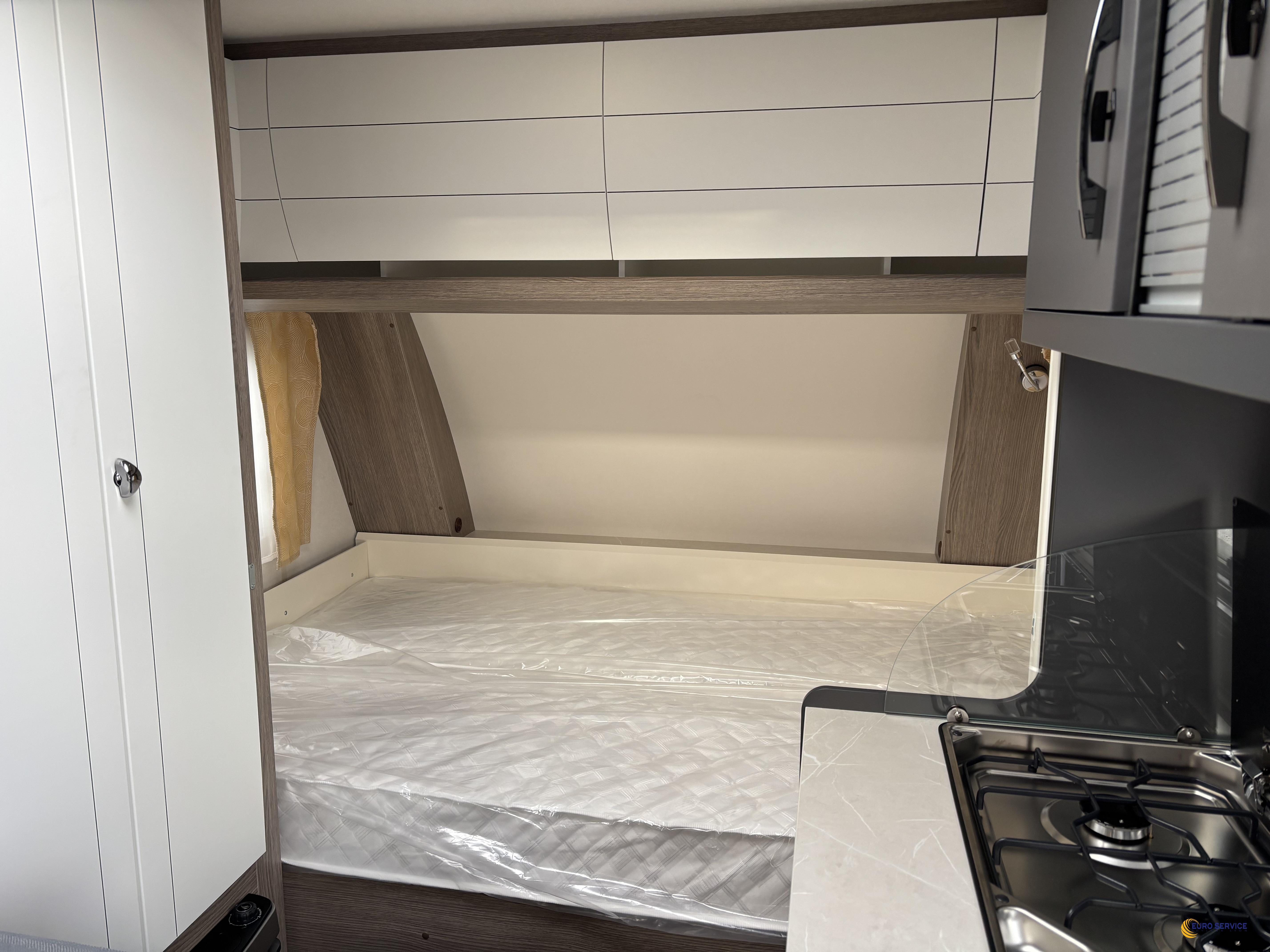 HOBBY 390 SF ONTOUR