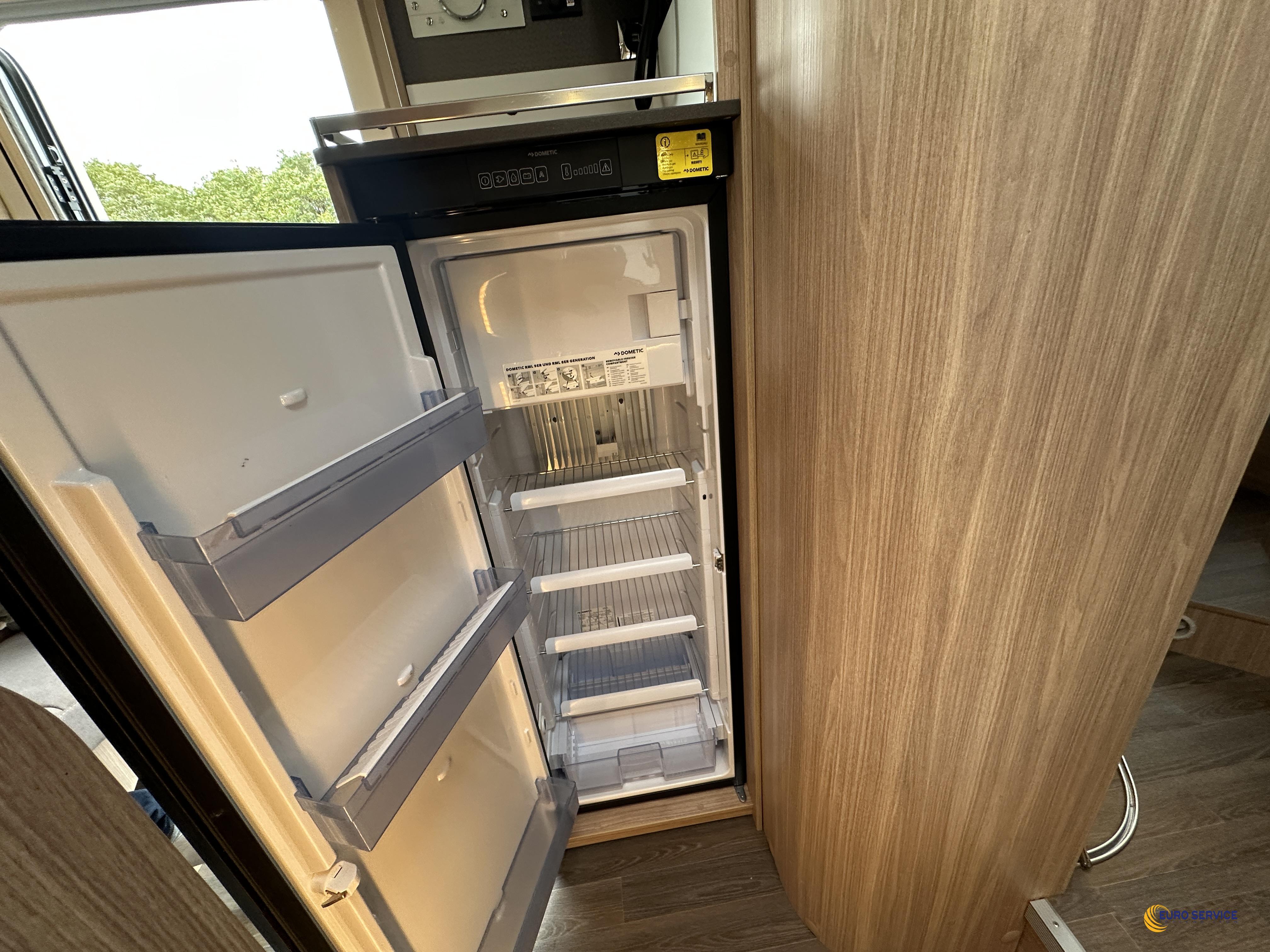 BURSTNER LYSEO 700