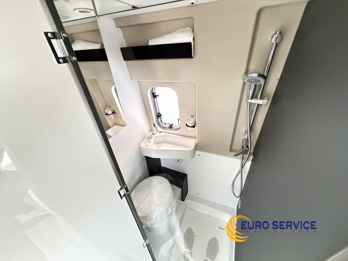 MC LOUIS MENFYS NEXT 3