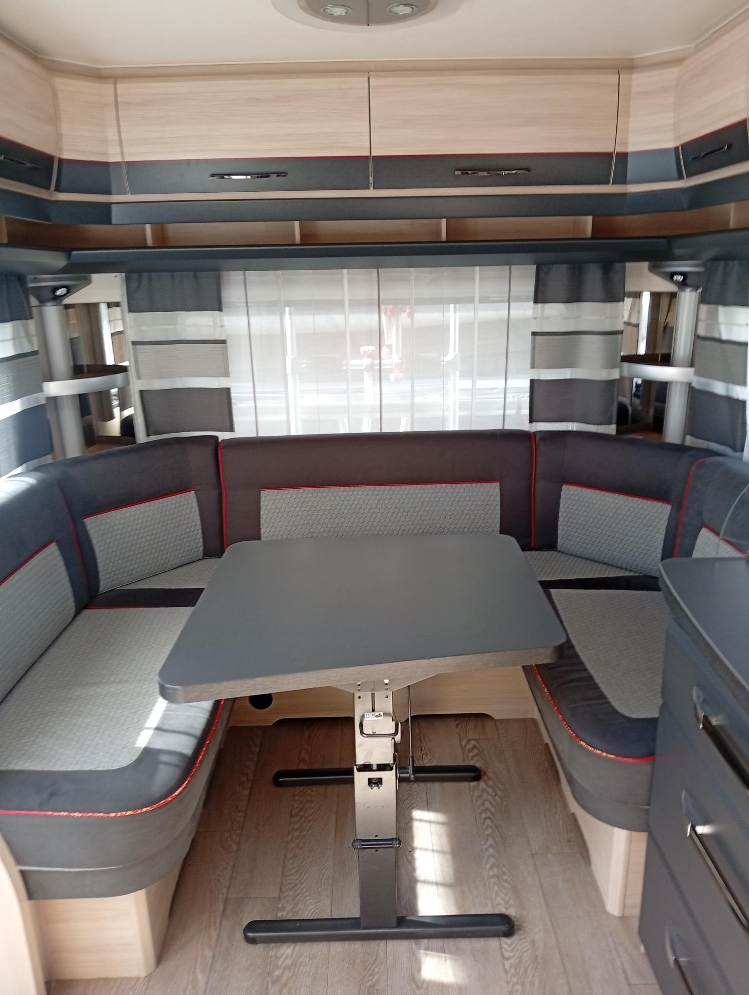 HOBBY 460UFe De Luxe